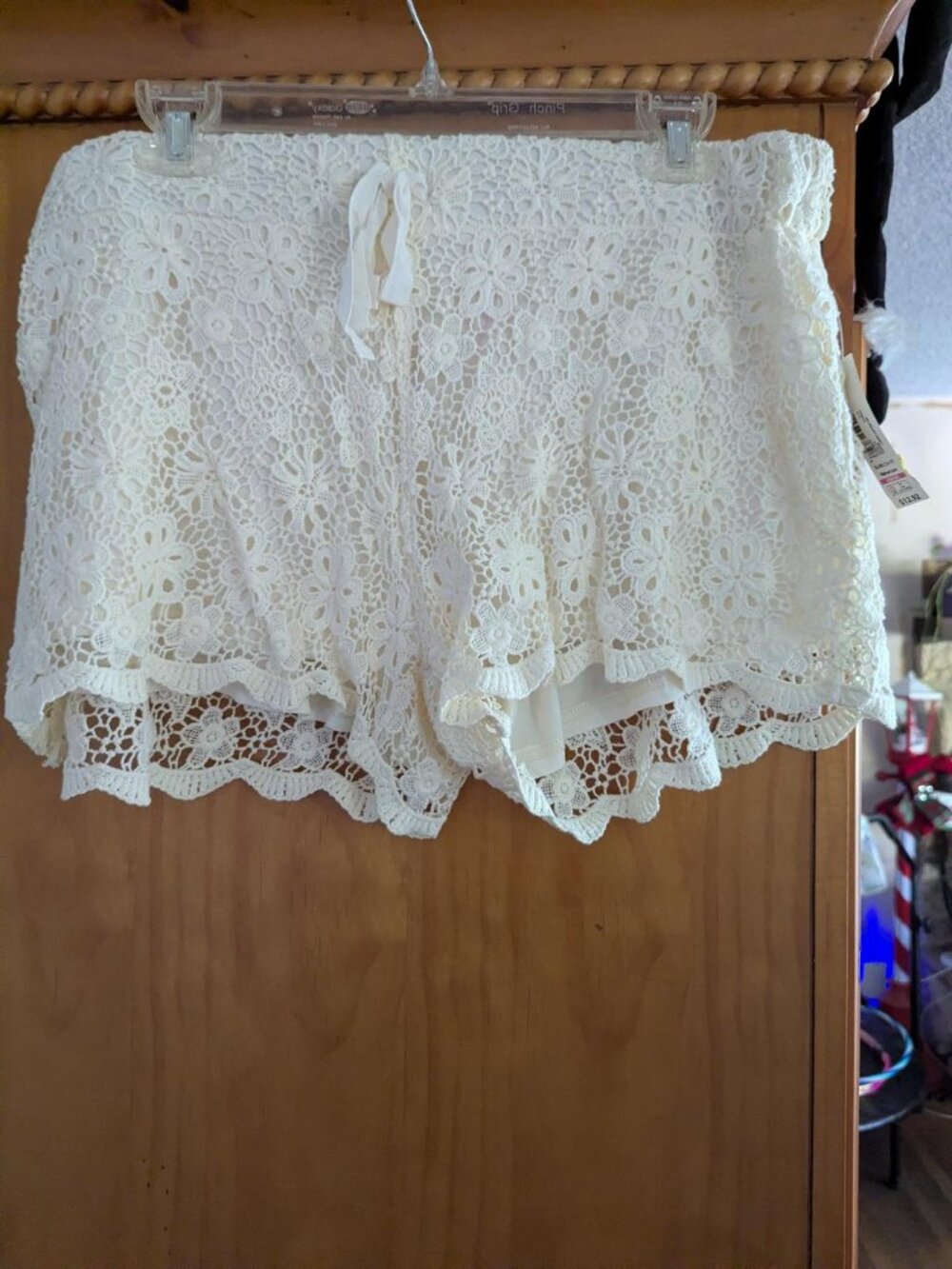 No Boundaries Crochet Lace Shorts Juniors - XL 15-17